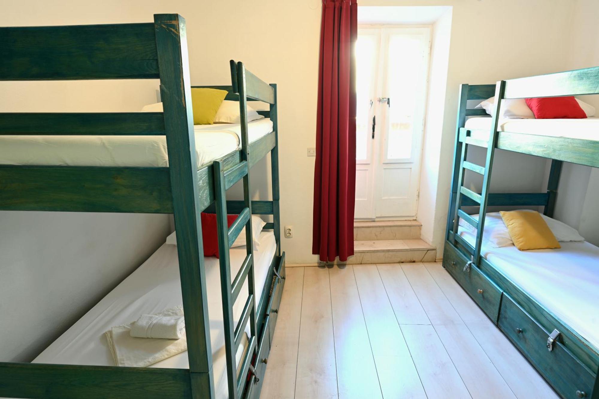 White Rabbit Hostel هفار المظهر الخارجي الصورة