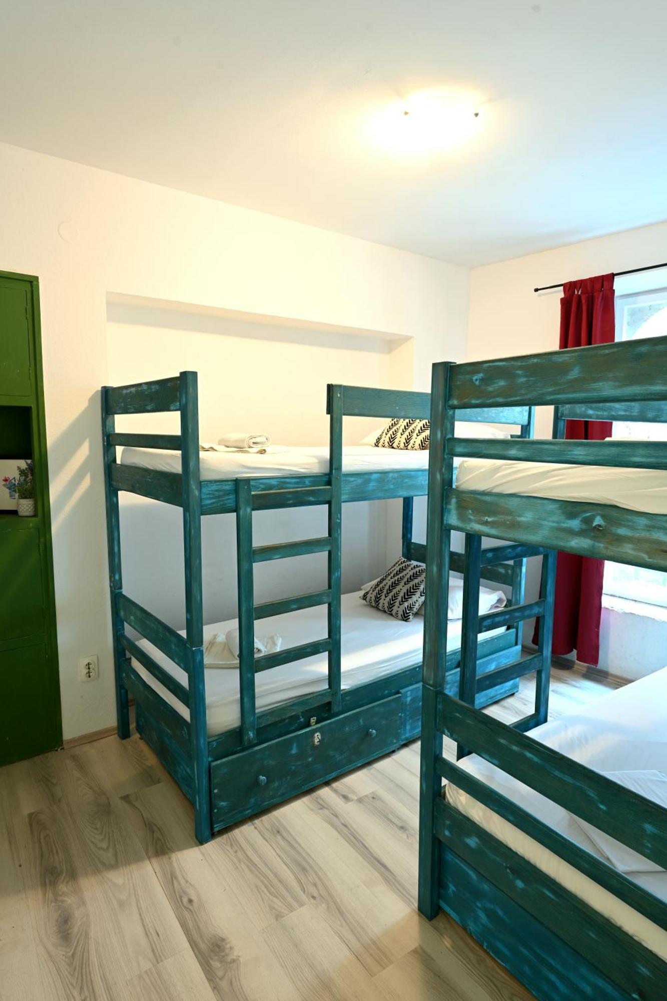 White Rabbit Hostel هفار المظهر الخارجي الصورة