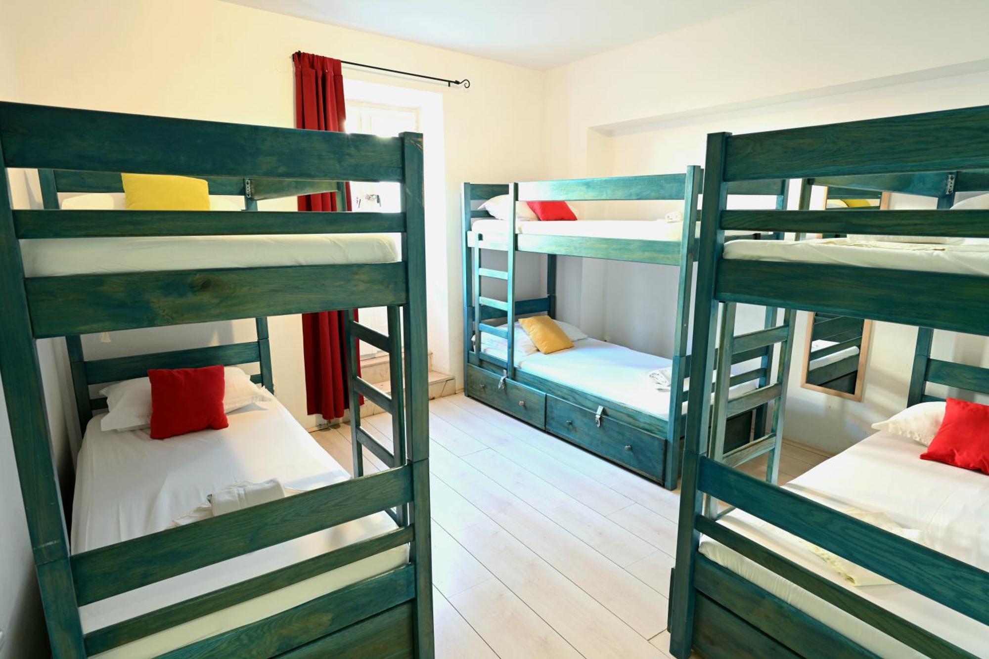 White Rabbit Hostel هفار المظهر الخارجي الصورة