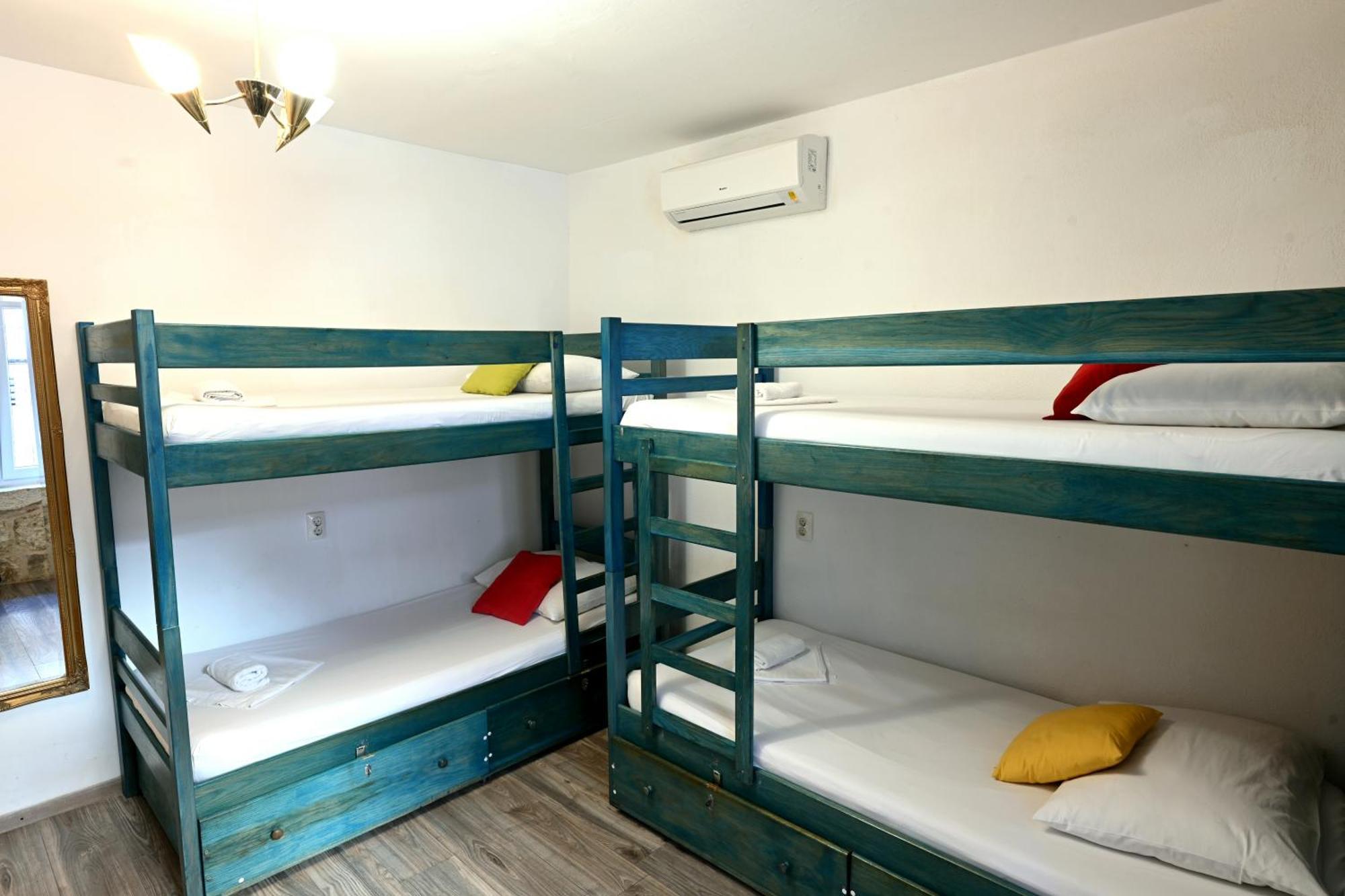 White Rabbit Hostel هفار المظهر الخارجي الصورة